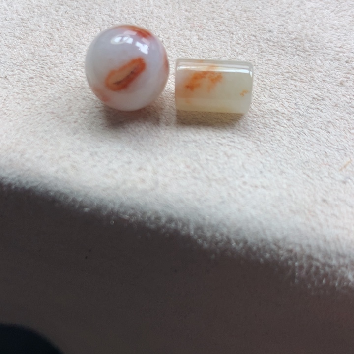 翡翠颈饰未镶嵌吊坠