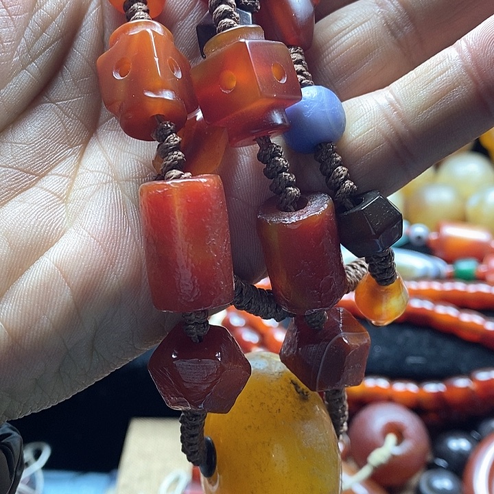 玛瑙/玉髓手串未镶嵌