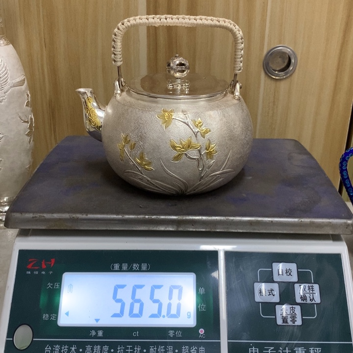 足银999玉兰花图烧水壶800容量