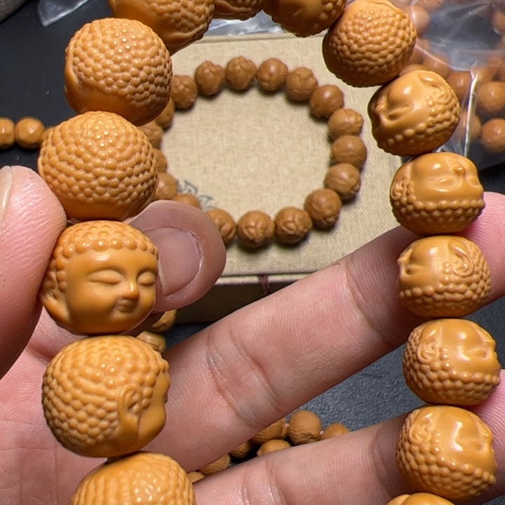 猴头核桃手串就卡