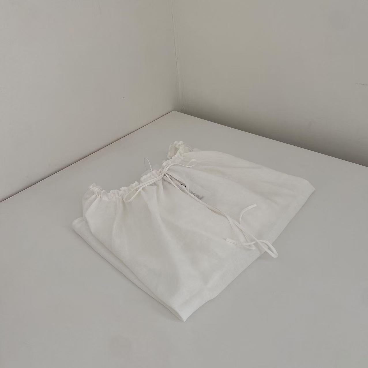 系绳花边衬衫+吊带两件套no.退no.换