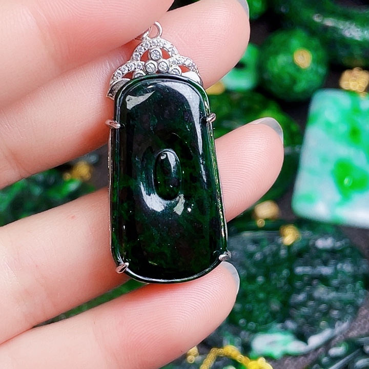 翡翠银S925镶嵌颈饰多样性