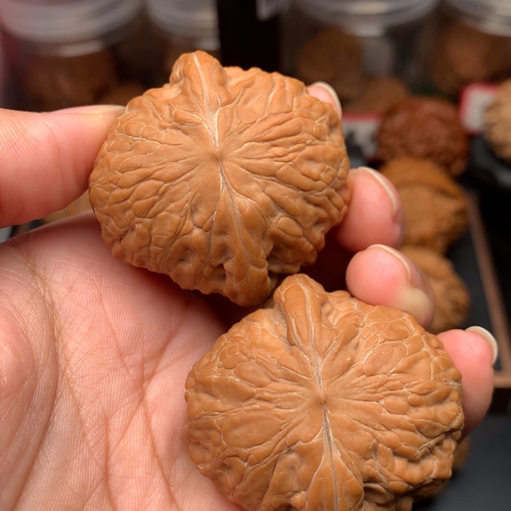 文玩核桃把件41全品铁锤