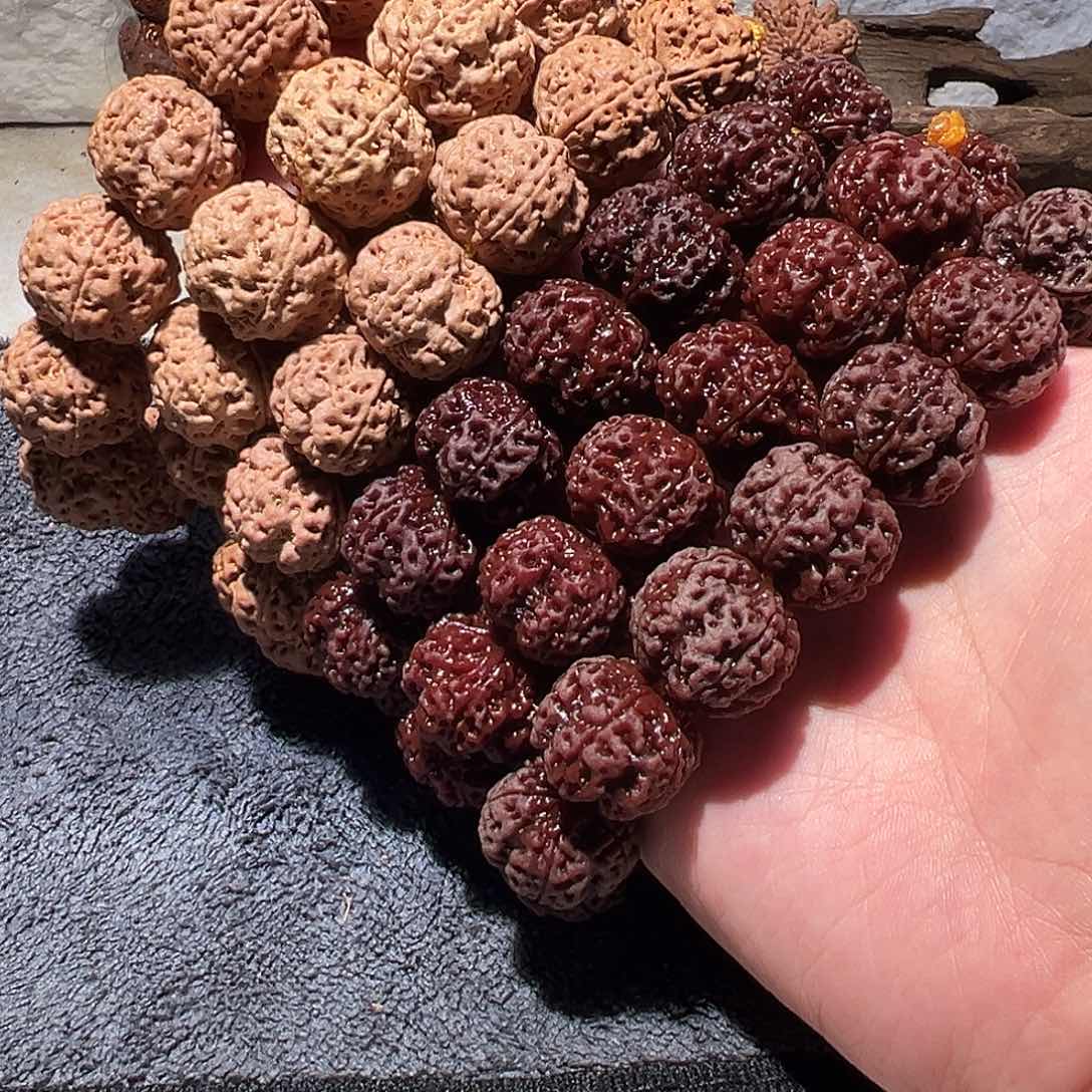 金刚菩提手串21尺寸左右蜂王福利