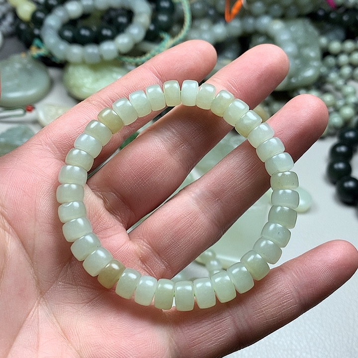 和田玉手链未镶嵌