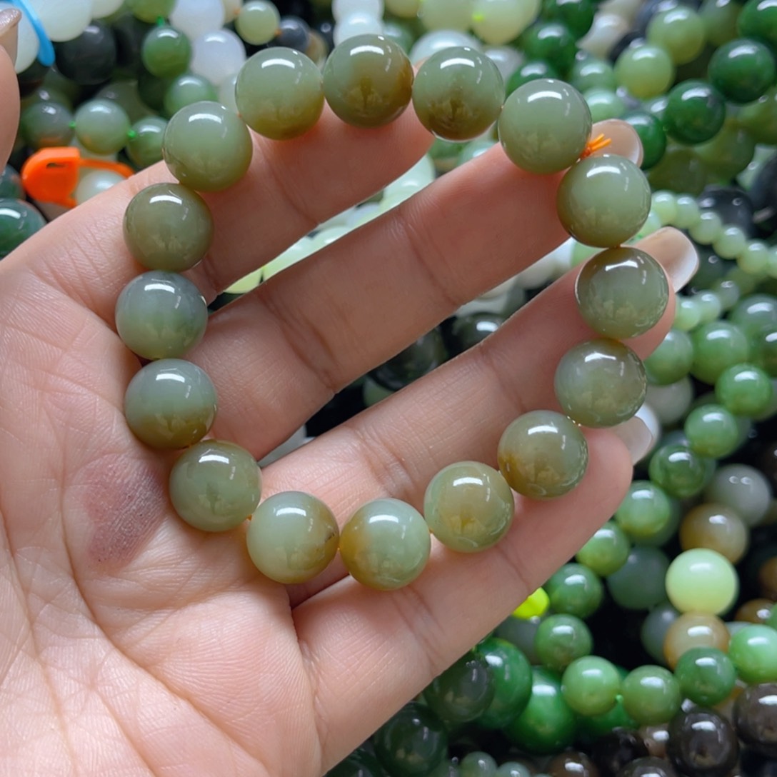 和田玉手链未镶嵌