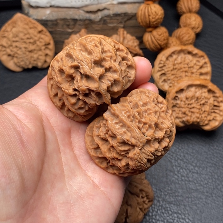 桃核把件尺寸47苹果