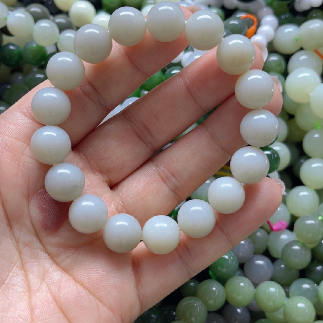 和田玉手链未镶嵌