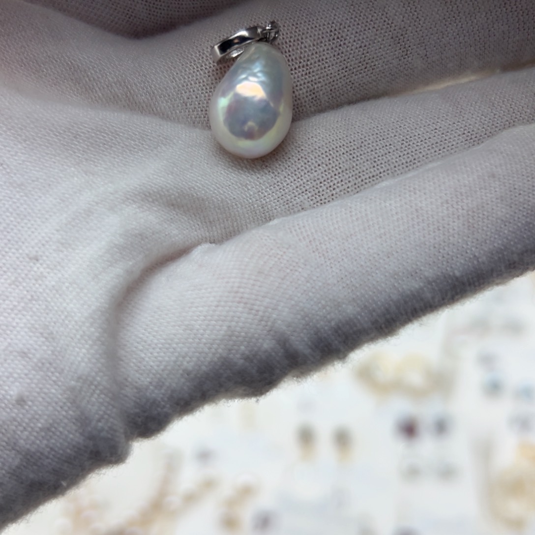 淡水珍珠吊坠银S925镶嵌