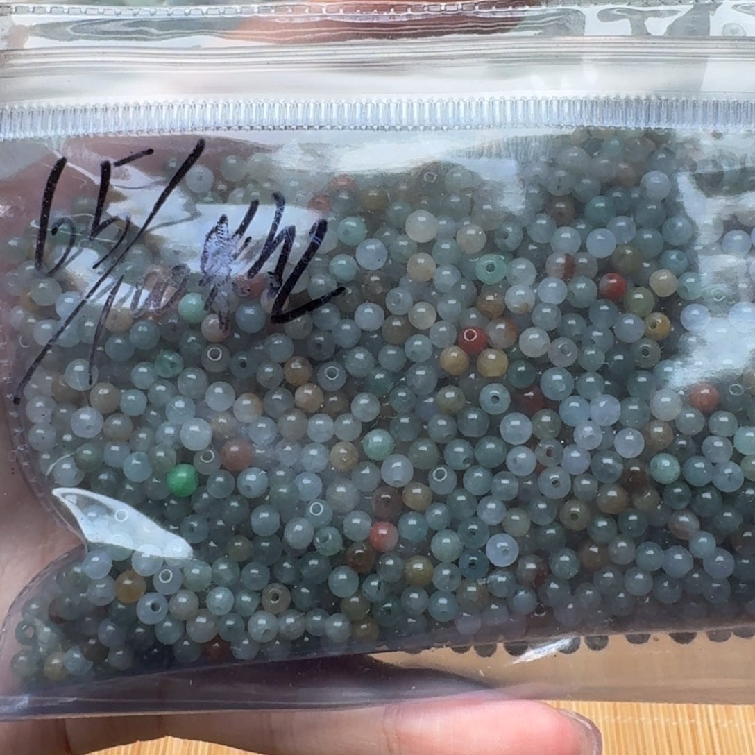 翡翠未镶嵌挂件福利