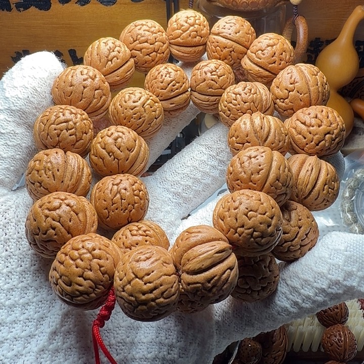 原树桃核尺寸2.3桃核