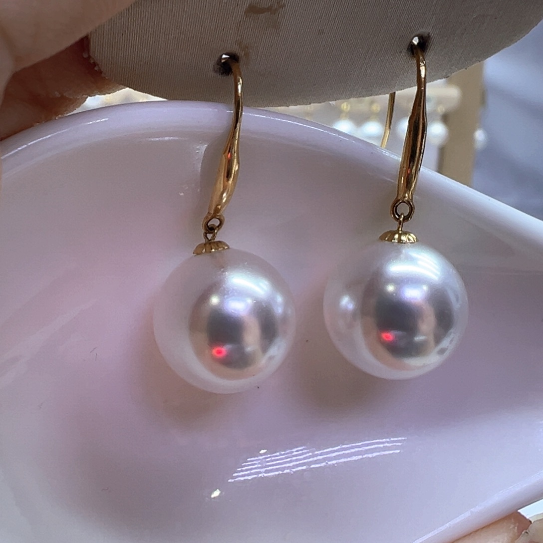 18K金镶嵌淡水珍珠耳饰