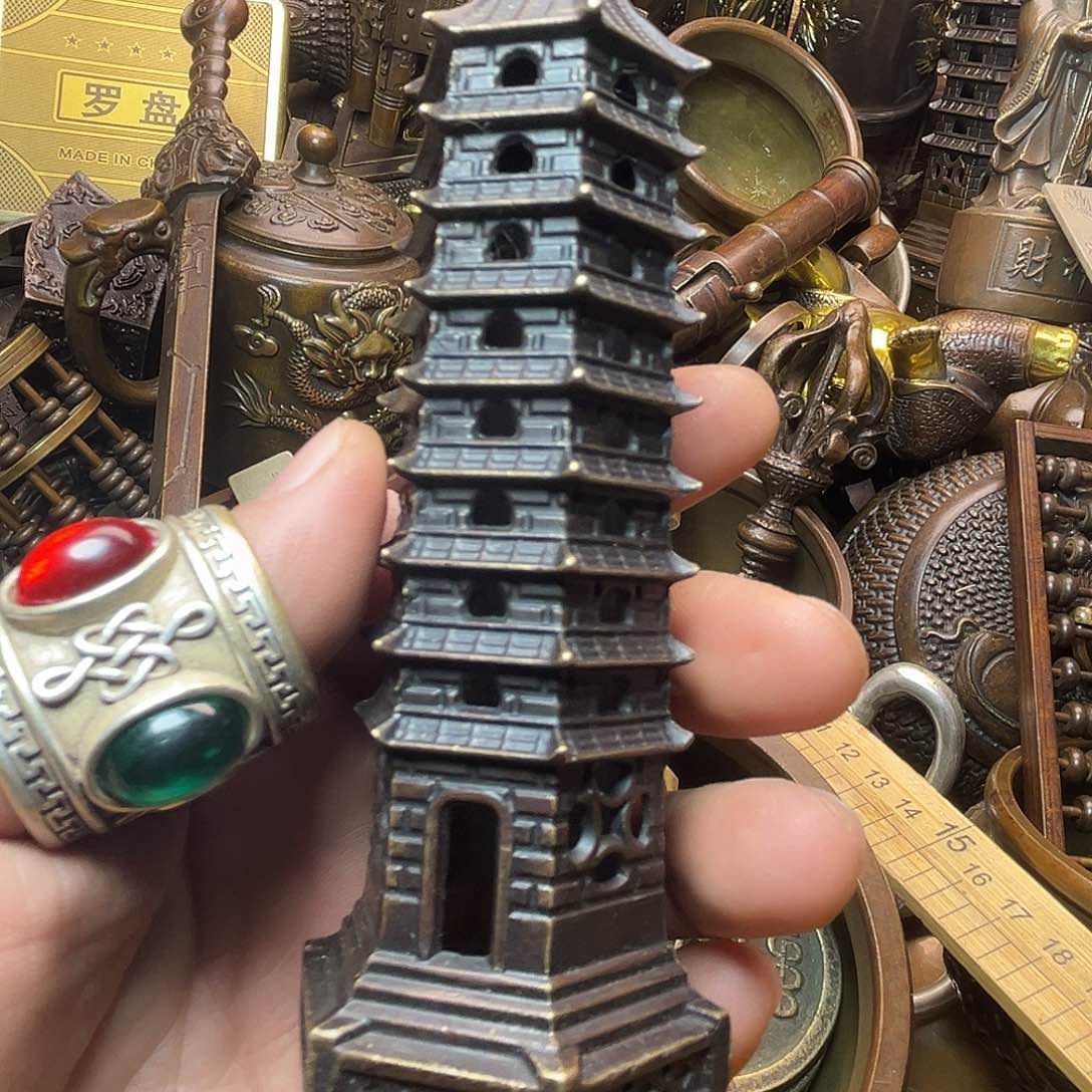 精美铜器收藏品等