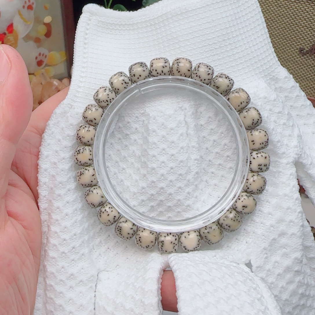 手串星月菩提侧留白针尖星9*8