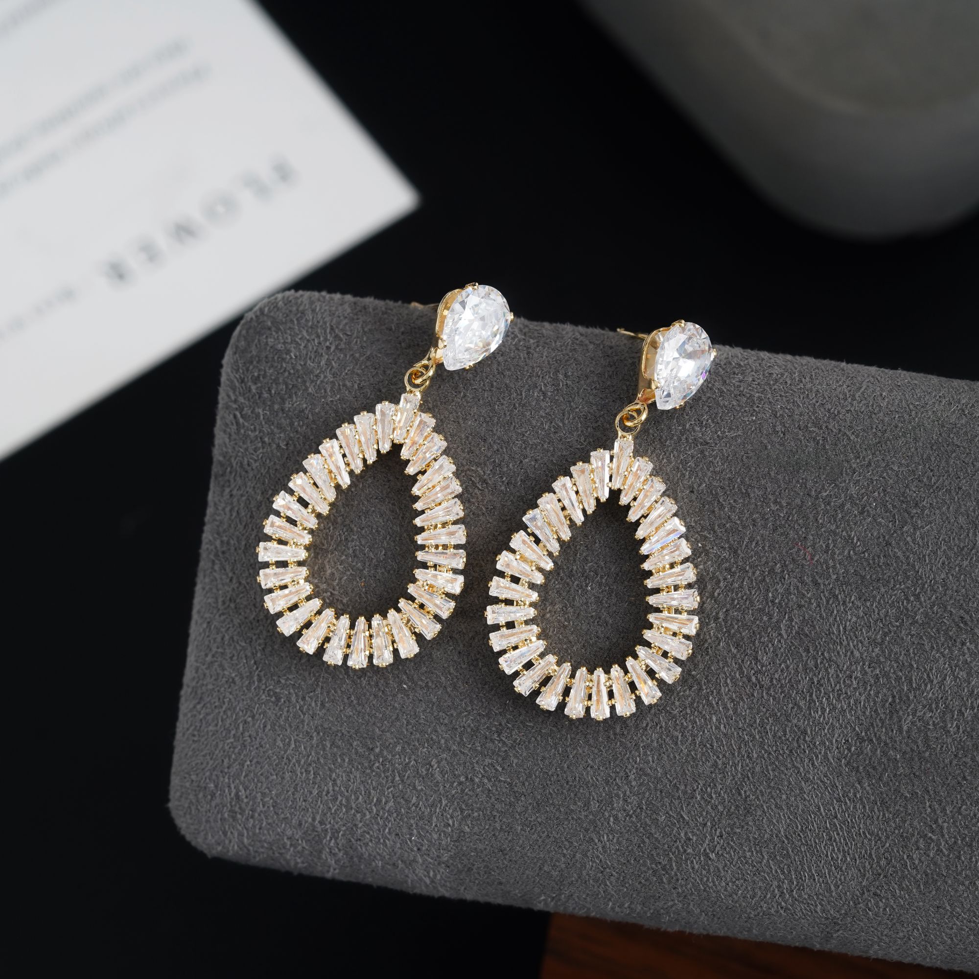 铜合金耳饰 日韩法式耳钉时尚精致优雅高级感耳饰PT1828