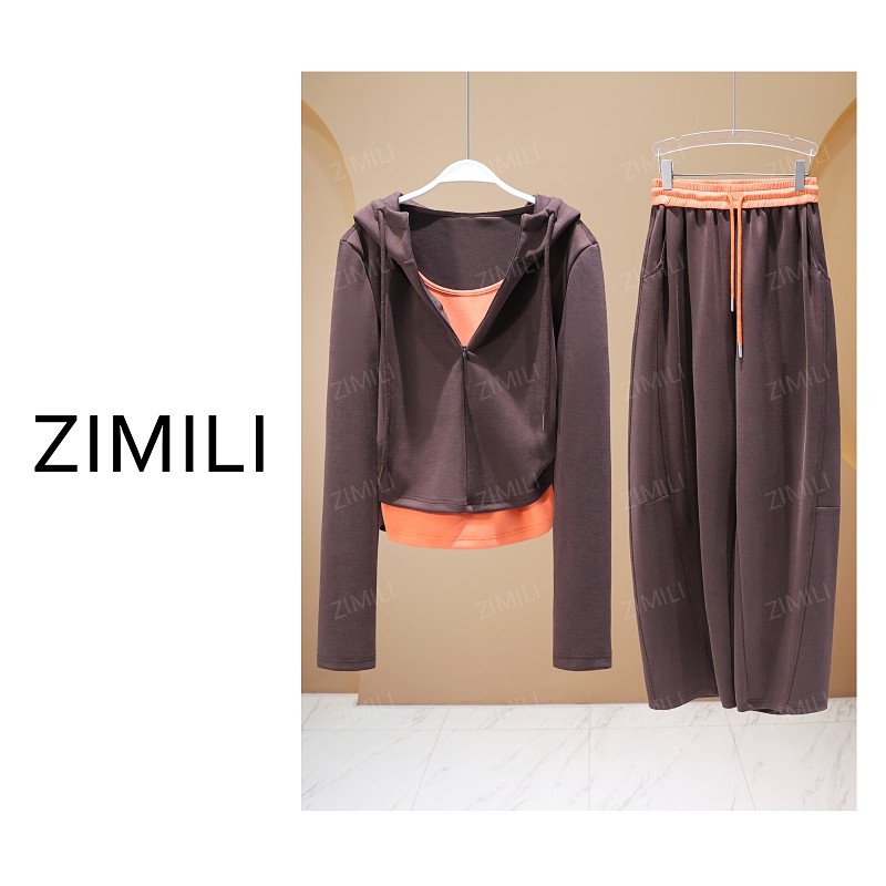 【亮哥女装】2025秋冬新品《巧克力》巧克力色拼接连帽套装5981-P4