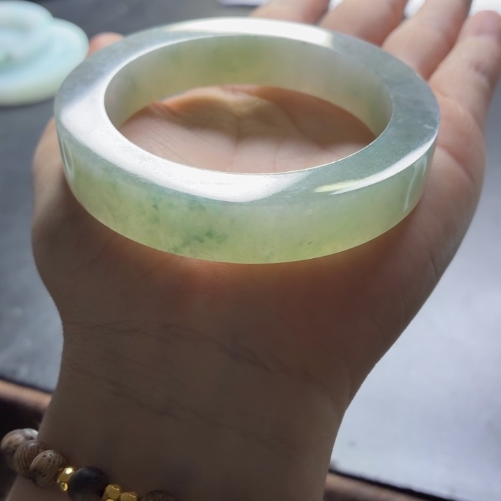 鸭***糊定制翡翠未镶嵌翡翠