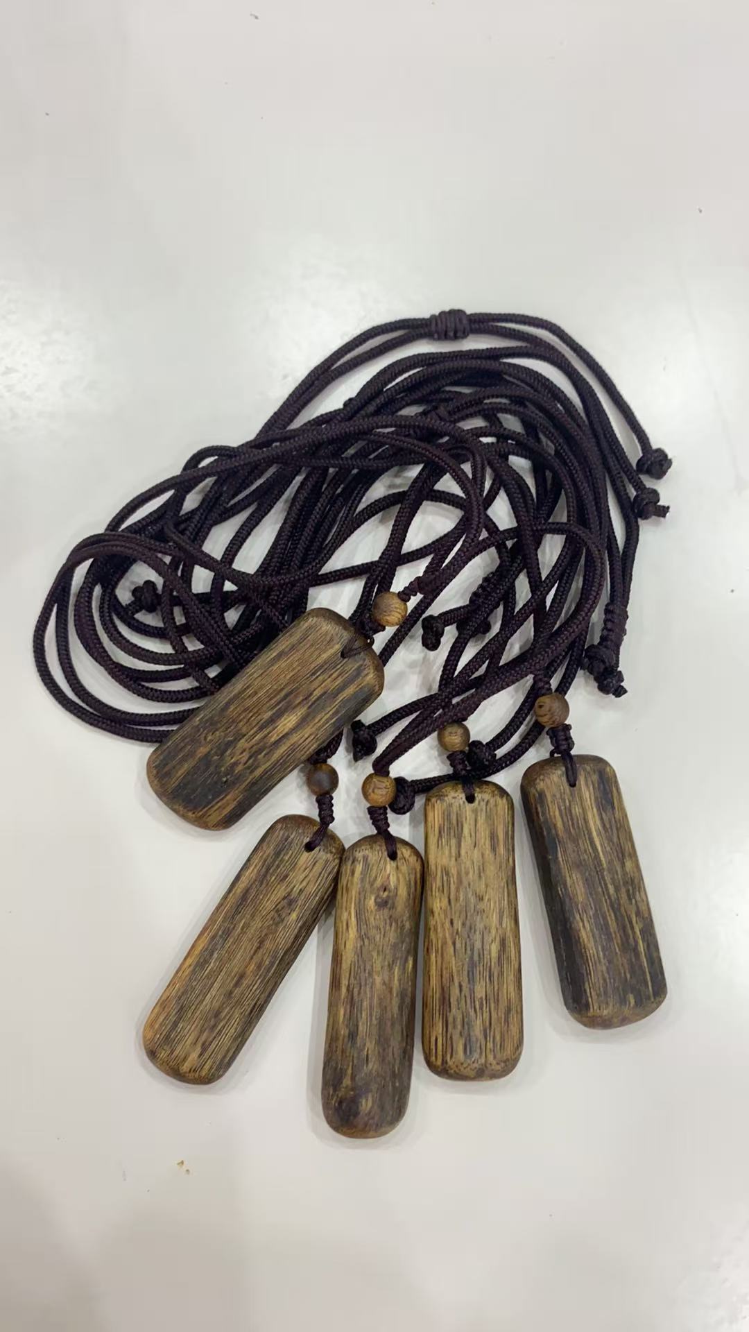 沉香奇楠吊坠牌/gh0025db(多样性发其一)