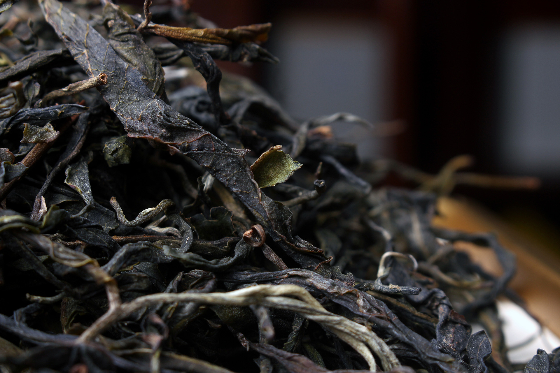 曼尾代村2023头春大树普洱生茶500克西双版纳勐海县勐遮晒青散茶