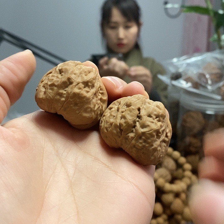 文玩核桃把件37蛤蟆头红皮
