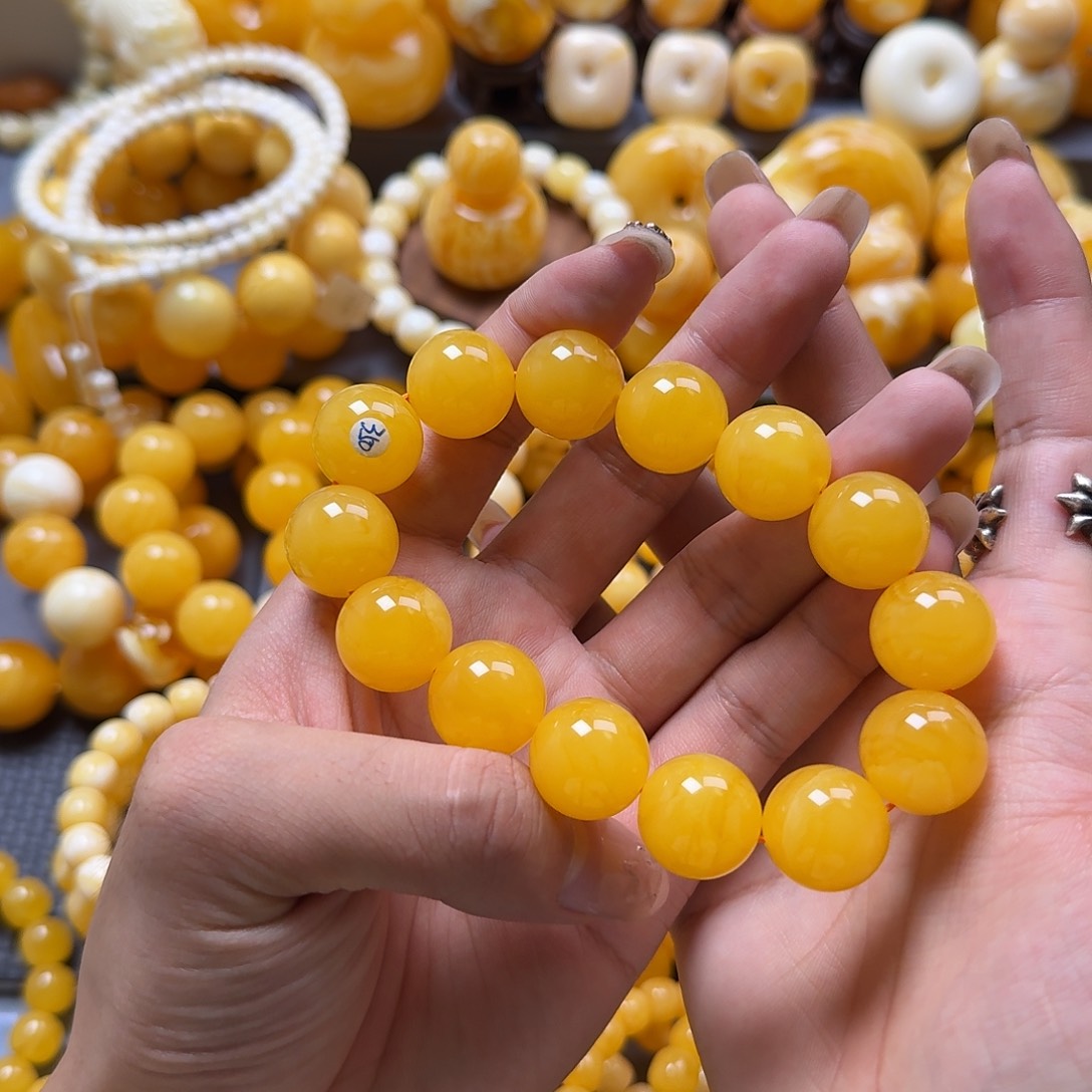 蜜蜡未镶嵌珠宝奇石同料17mm