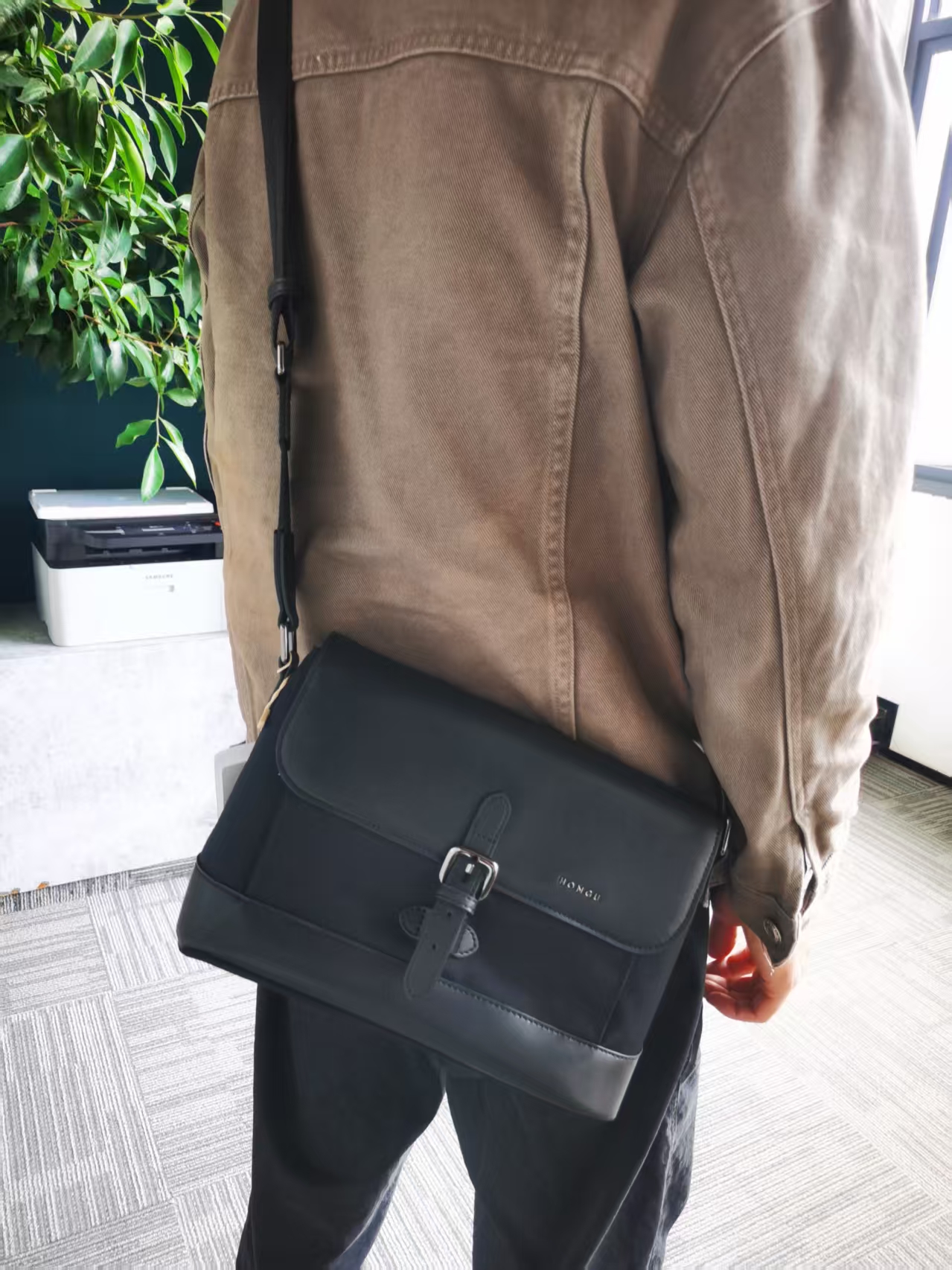 方形邮差包包挎包小方包潮流相机包斜跨包