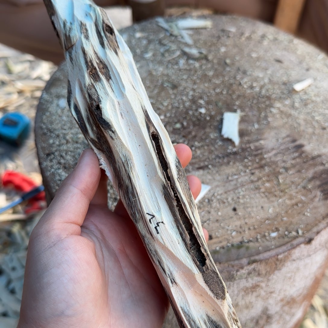 树脂制品32号奇楠原木一个