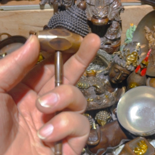 正常发货 铜的。全清了一件不留