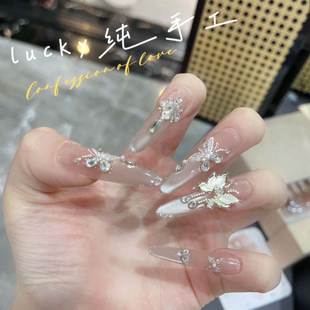 【梦境幻蝶】纯手工穿戴甲金色猫眼轻奢立体锆石钻爆闪美甲显白长款