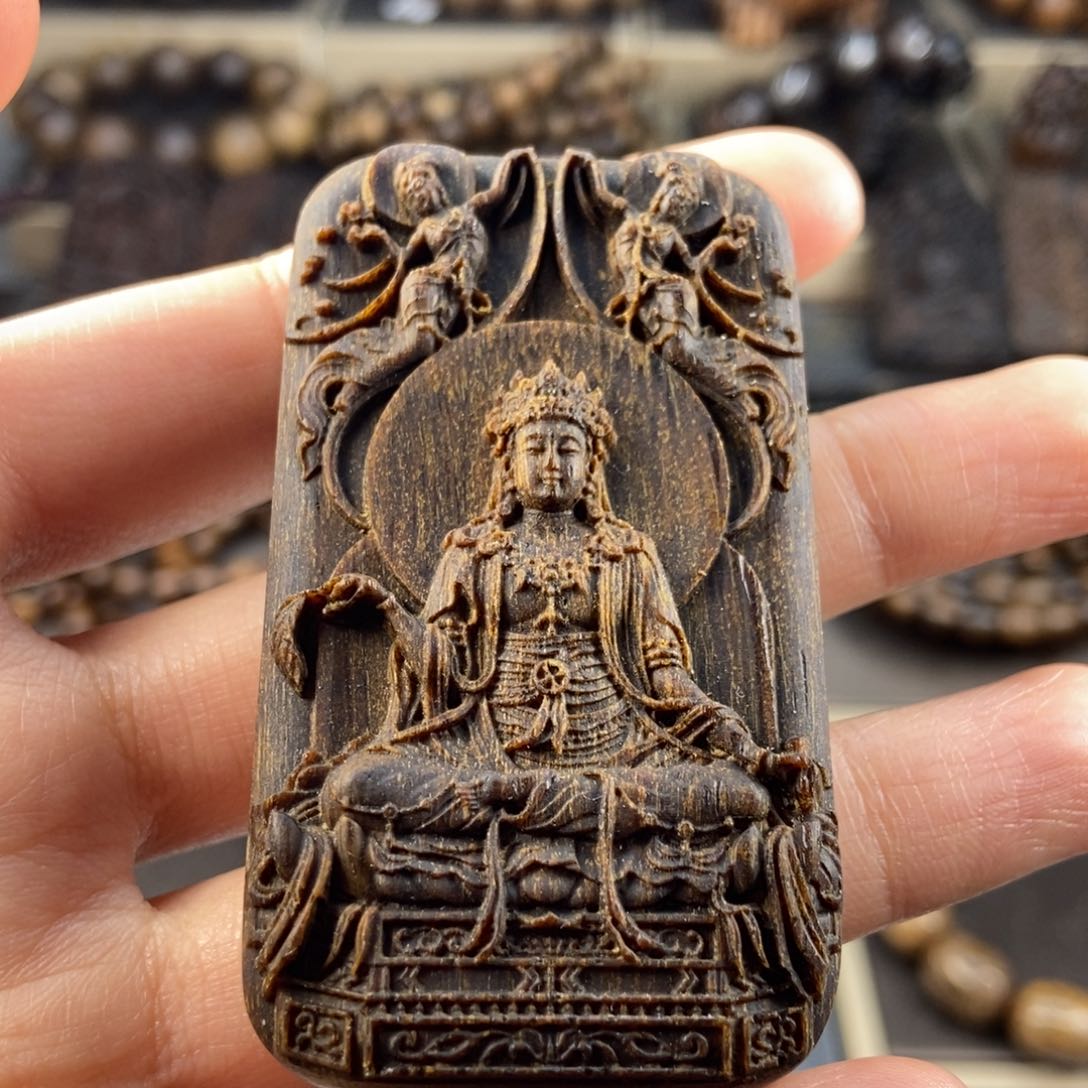 沉香木吊坠天*越南芽庄白棋楠