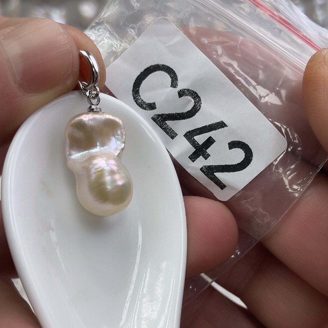 淡水珍珠颈饰未镶嵌