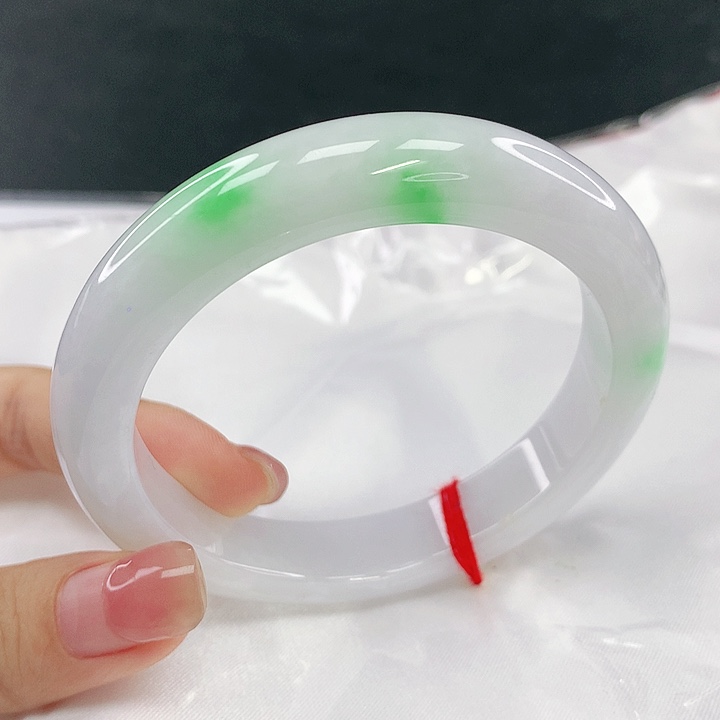 翡翠未镶嵌手镯圈57，64092