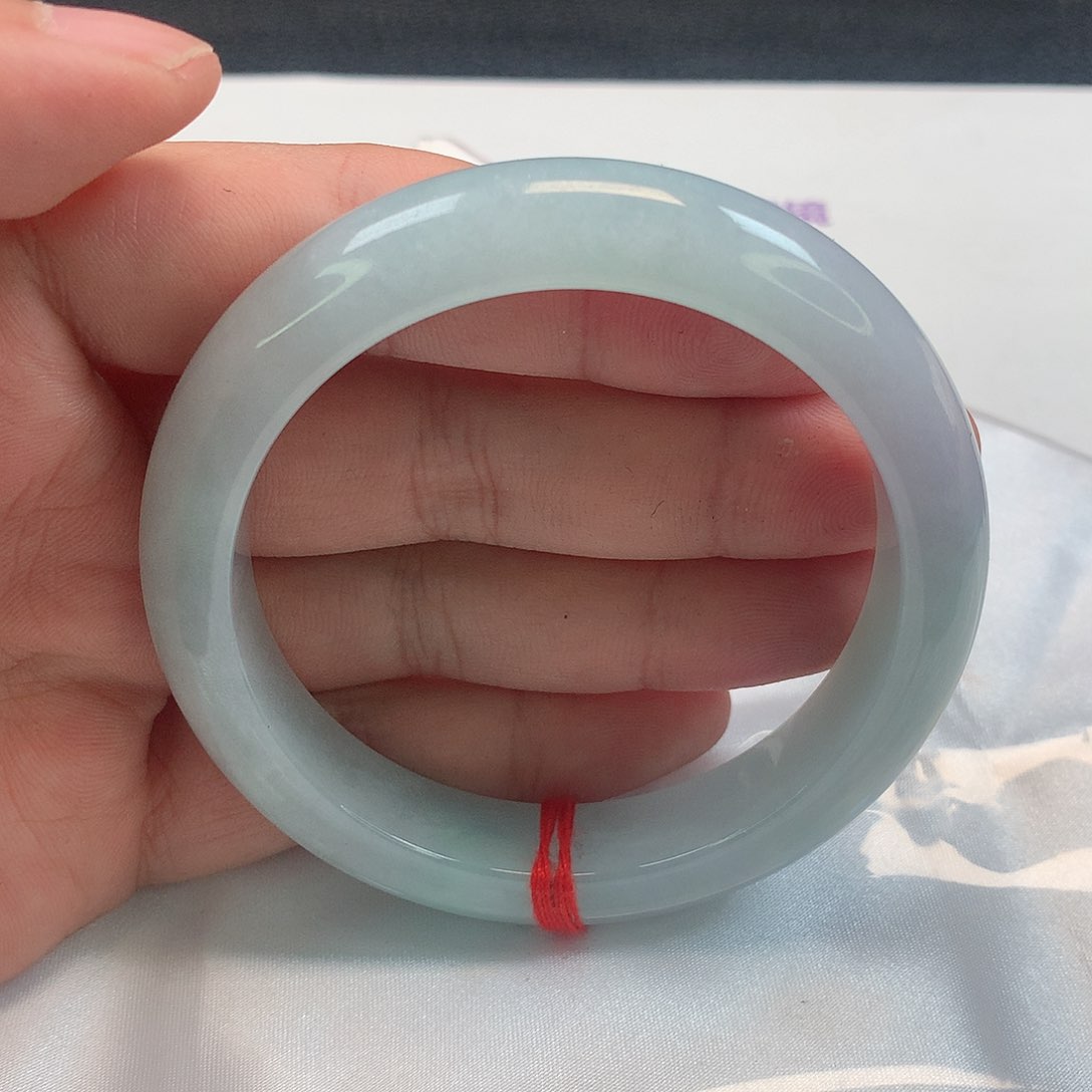 翡翠手镯未镶嵌292号