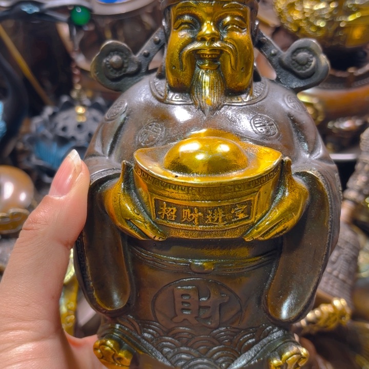 铜器摆件收收藏藏