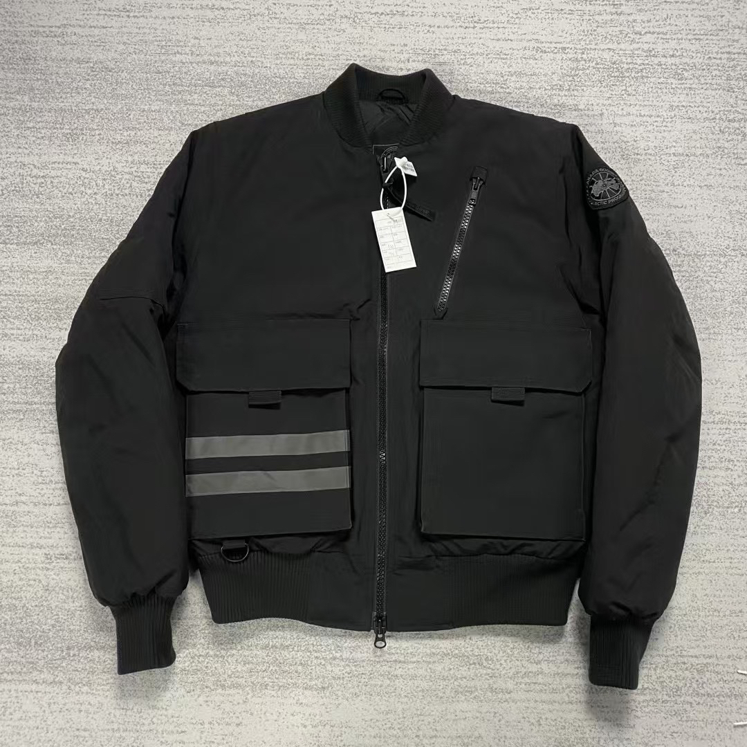 99新 CANADA GOOSE 加拿大鹅 黑色飞行员kirkfield黑标羽绒服M