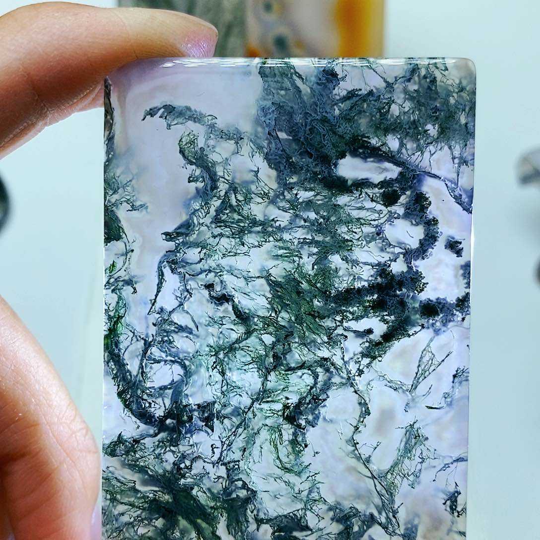 玛瑙/玉髓颈饰未镶嵌蕴*