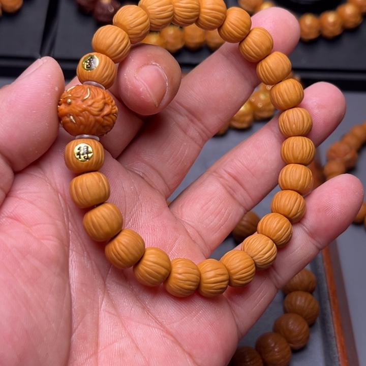 猴头核桃吊坠土豪911