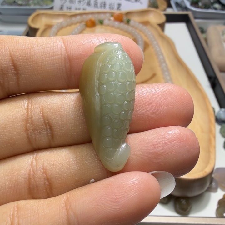 未镶嵌和田玉珠宝半成品