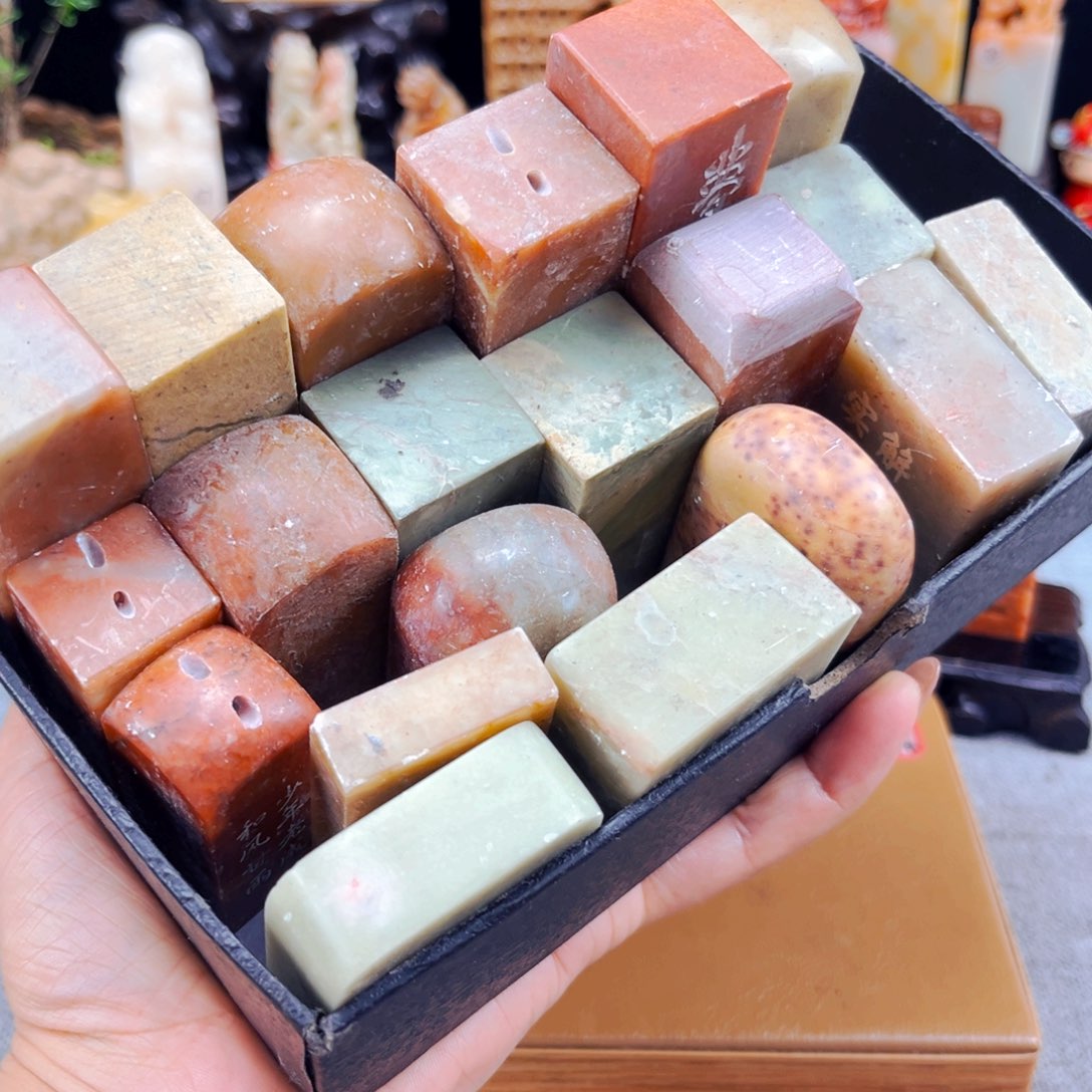 寿山石闪购商品瑕疵料20方