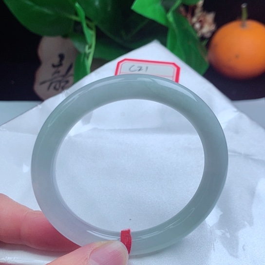 翡翠手镯未镶嵌     圆条55