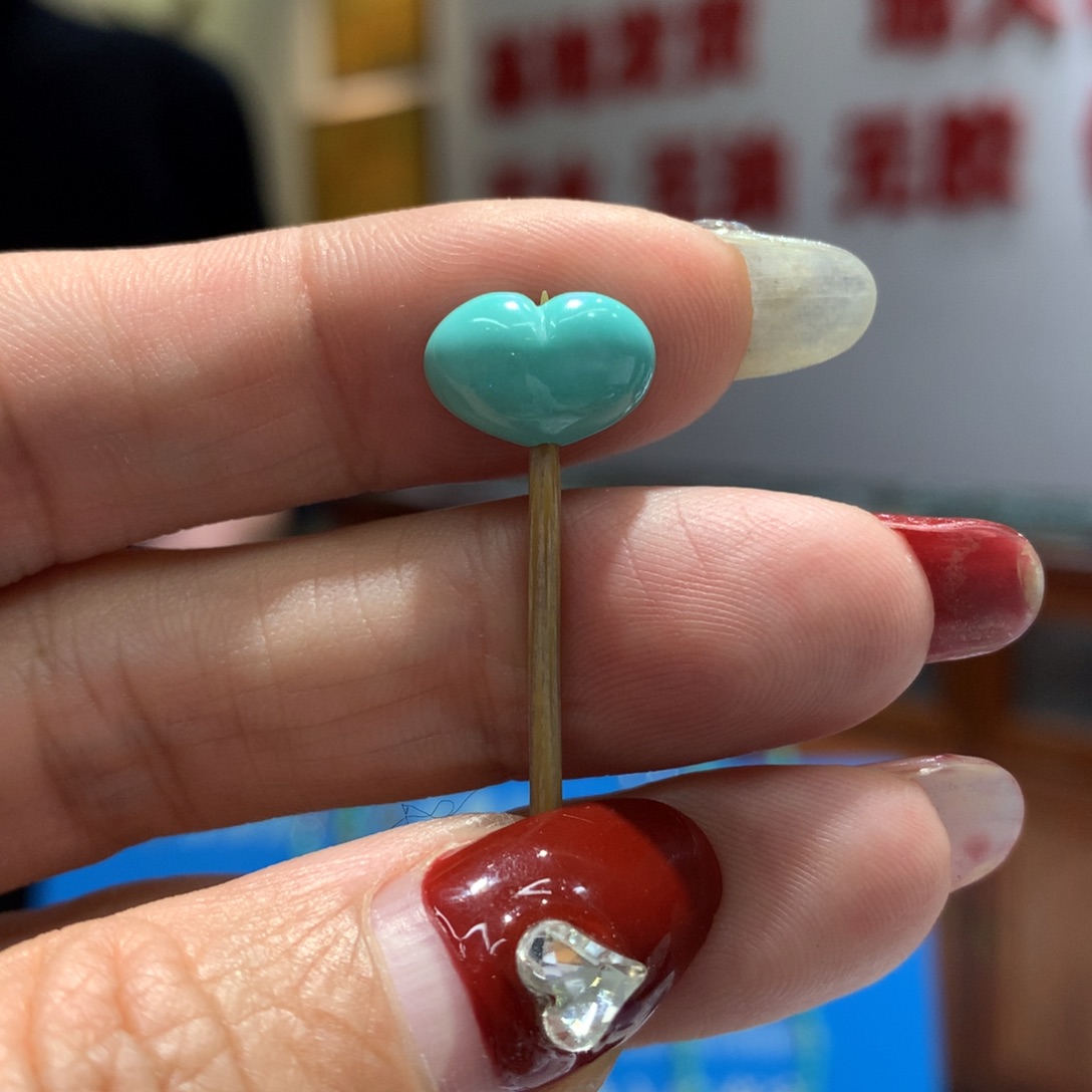 绿松石配饰未镶嵌