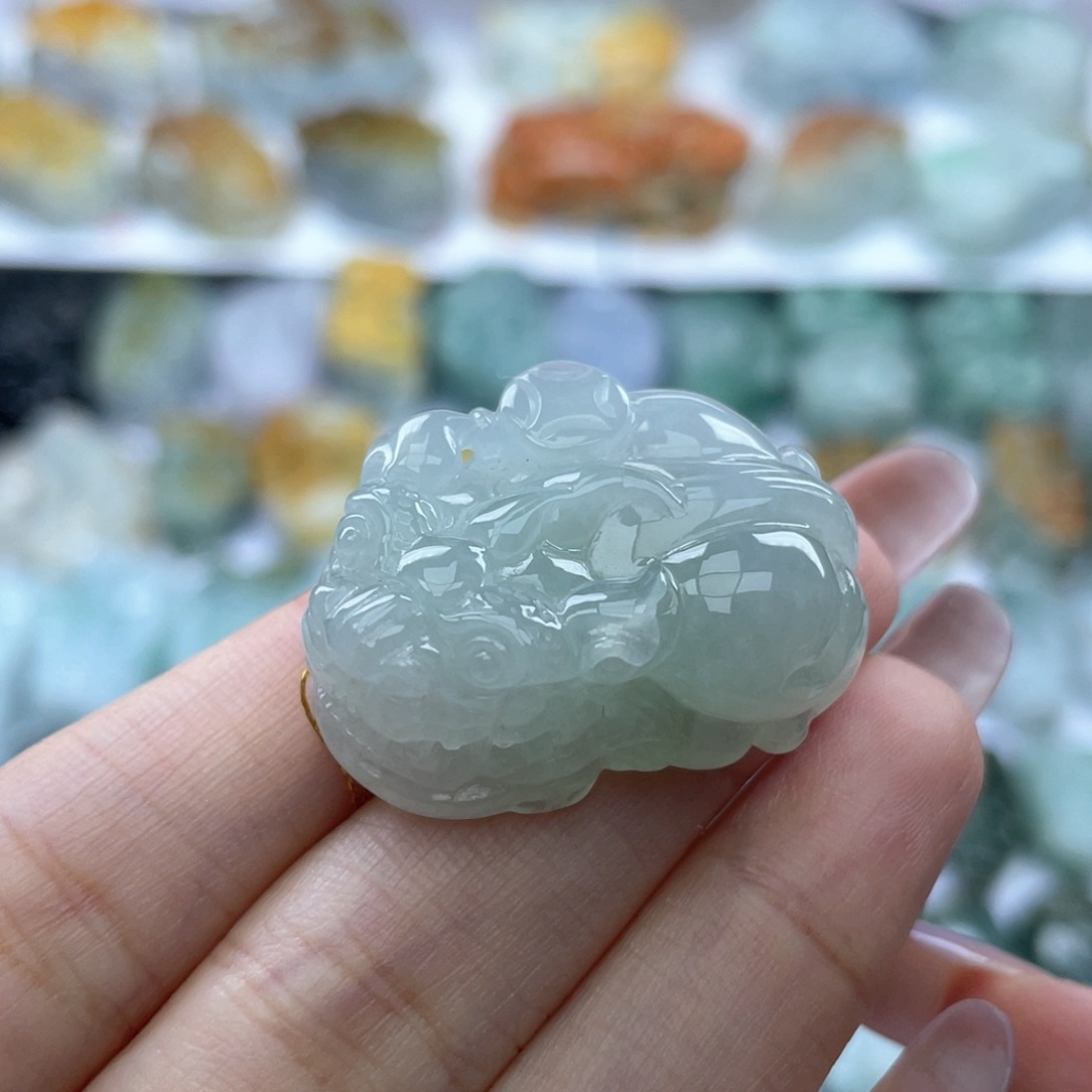 颈饰未镶嵌翡翠貔貅47