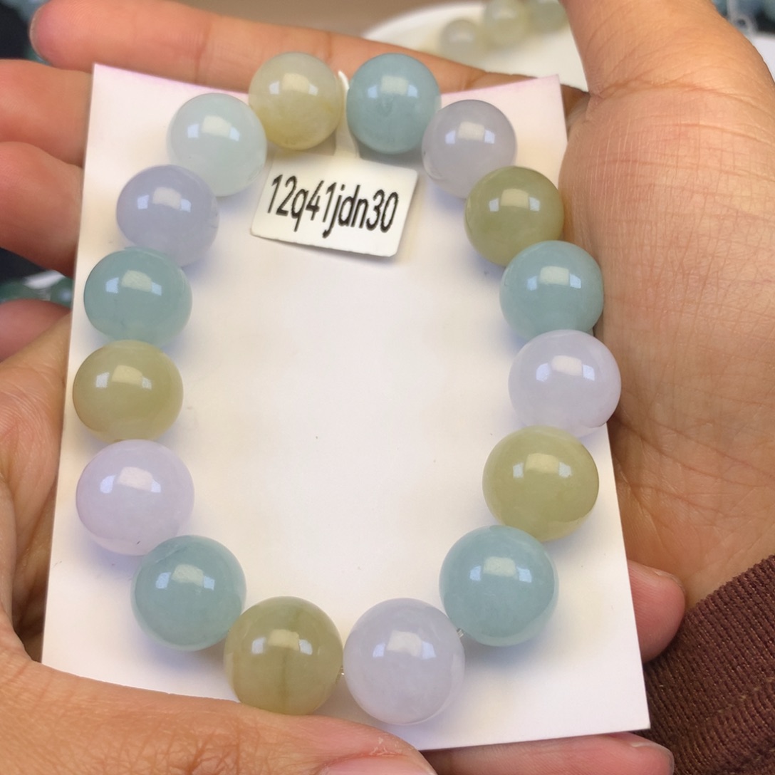 翡翠颈饰未镶嵌我****～天然缅甸翡翠