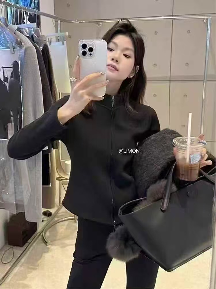 石墨烯小蛮腰~穿出维密身材舒适拉链外套  