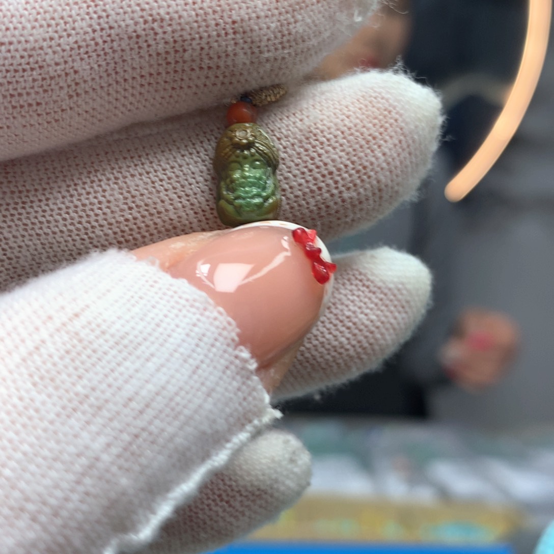 绿松石未镶嵌挂件