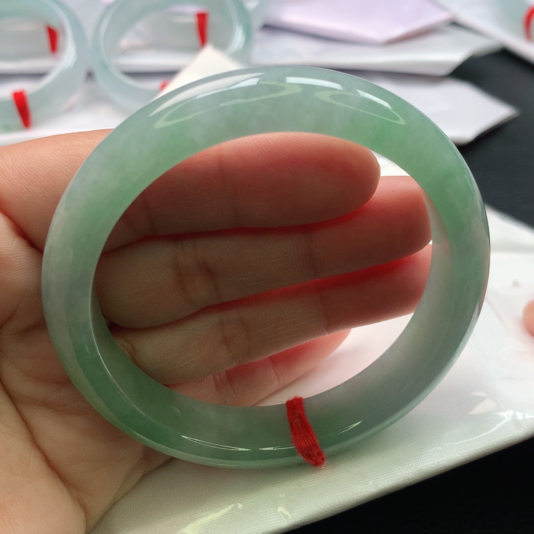 翡翠手镯未镶嵌缅甸56