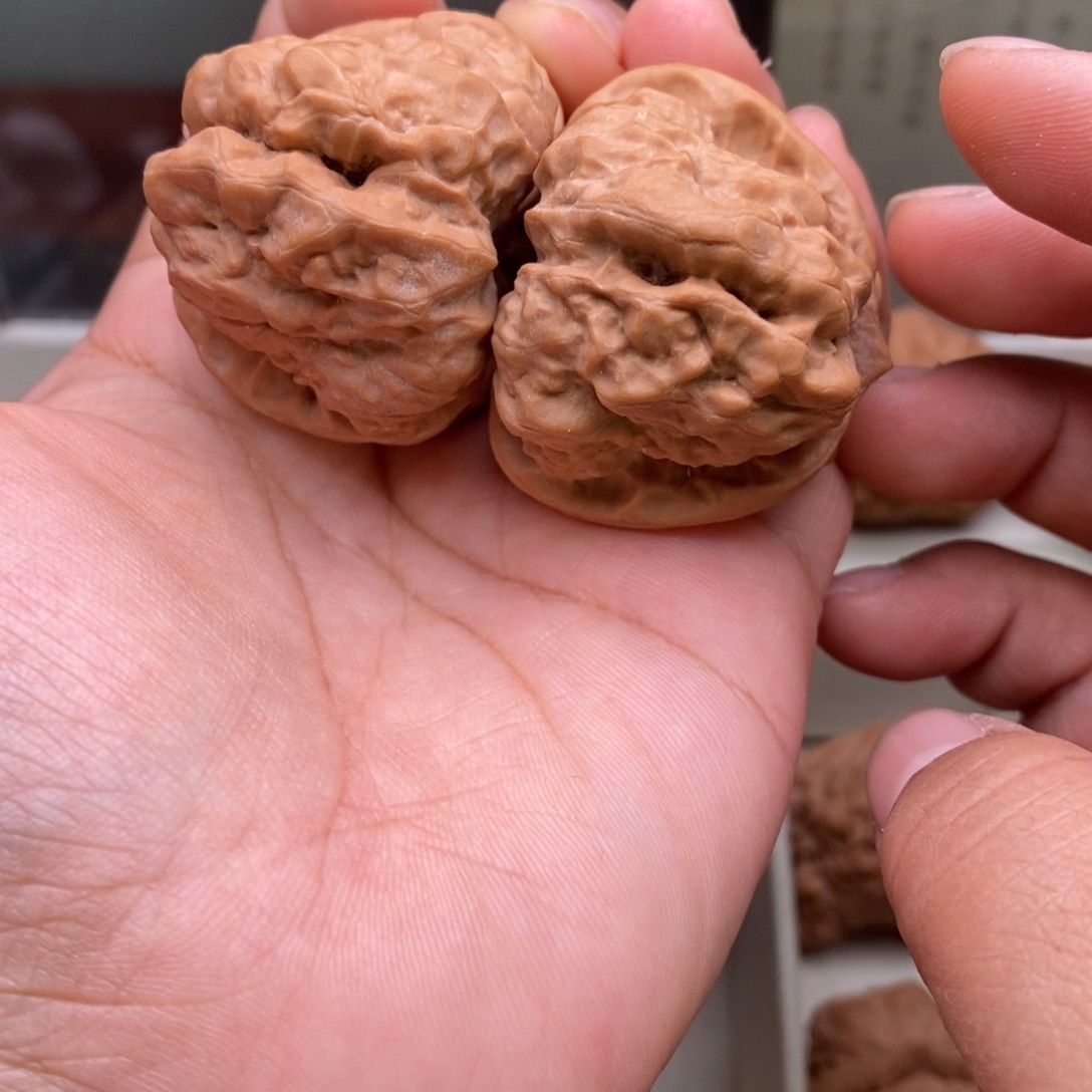 文玩核桃把件38蛤蟆头天残脚