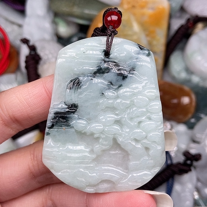 颈饰未镶嵌翡翠翡翠