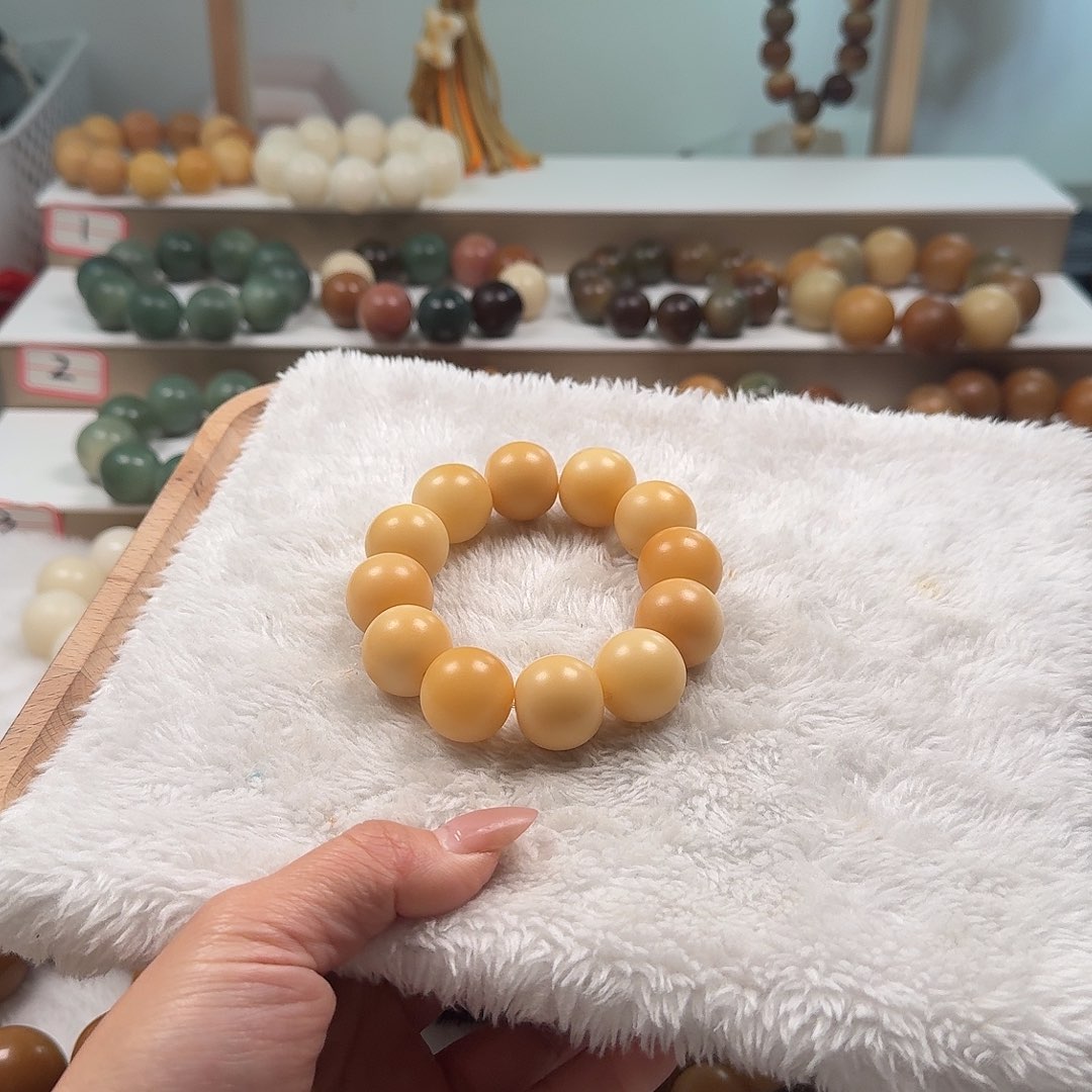 S***y菩提根/象牙果吊坠卡20微瑕