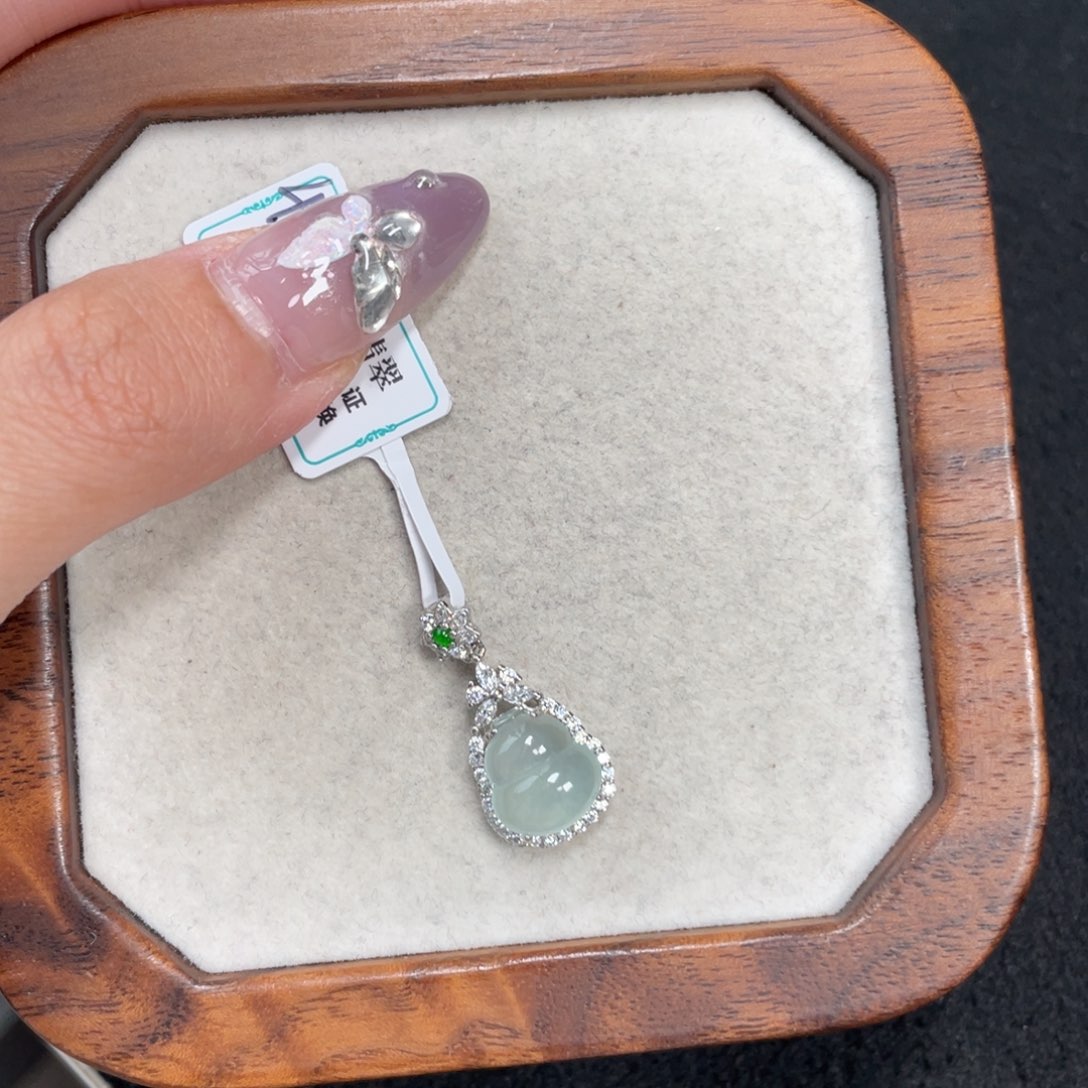 翡翠颈饰银S925镶嵌5888 